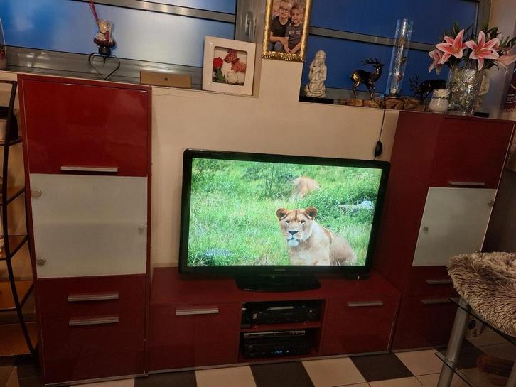 Ensemble meubles lacqué bordeaux pour tv de bonne qualité, Maison & Meubles, Armoires | Mobilier de télévision, Comme neuf, Enlèvement