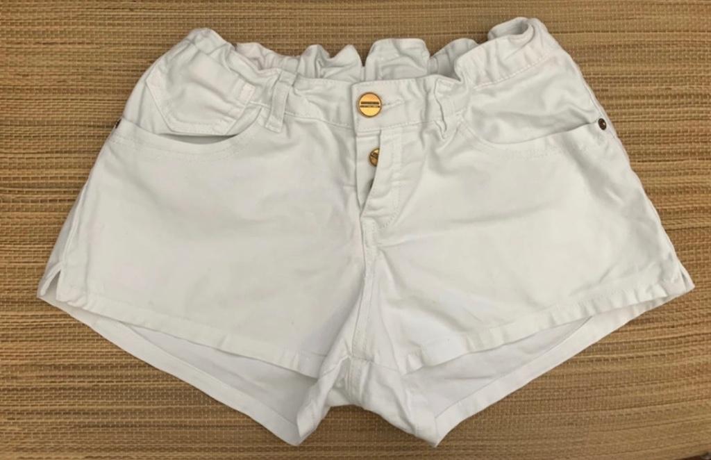 Pull & Bear witte jeansshort, maat M, in goede staat, Pull & Bear, Ophalen of Verzenden, Gedragen, Wit