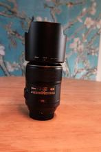 Nikon 105mm f/2.8 Micro VR - Macro excellent état - 400€, TV, Hi-fi & Vidéo, Enlèvement ou Envoi, Utilisé, Objectif macro