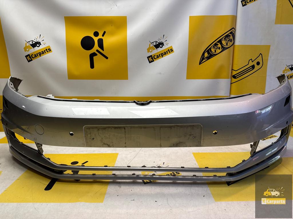 Volkswagen Touran 5TA Voorbumper KLS 6XPDC 5TA807221AL, Info@fabrikant.eu, Bumper, Fabrikant BV, Gebruikt