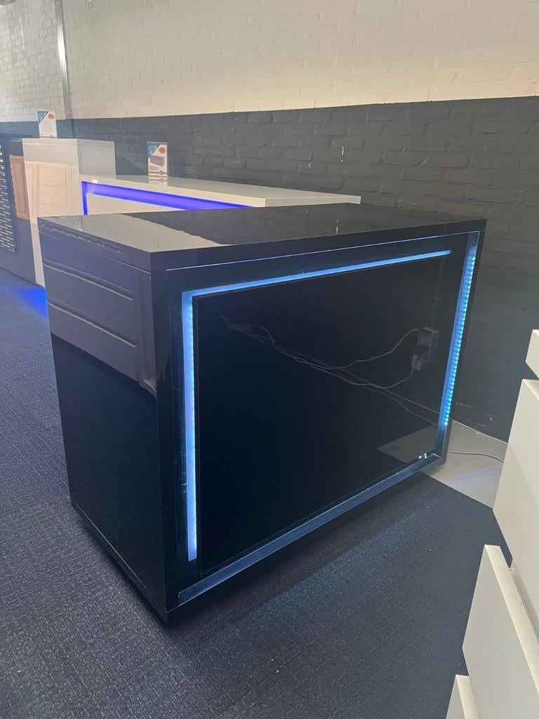 BEAU COMPTOIR À VENDRE, Enlèvement