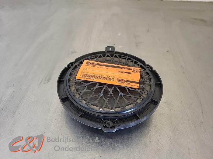 Haut-parleur d'un Toyota Pro-Ace, Autos : Pièces & Accessoires, Électronique & Câbles, Toyota, Utilisé, 3 mois de garantie, Enlèvement ou Envoi