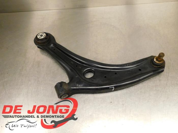 Bras de suspension avant gauche d'un Ford Fiesta, -, 3 mois de garantie, -, -