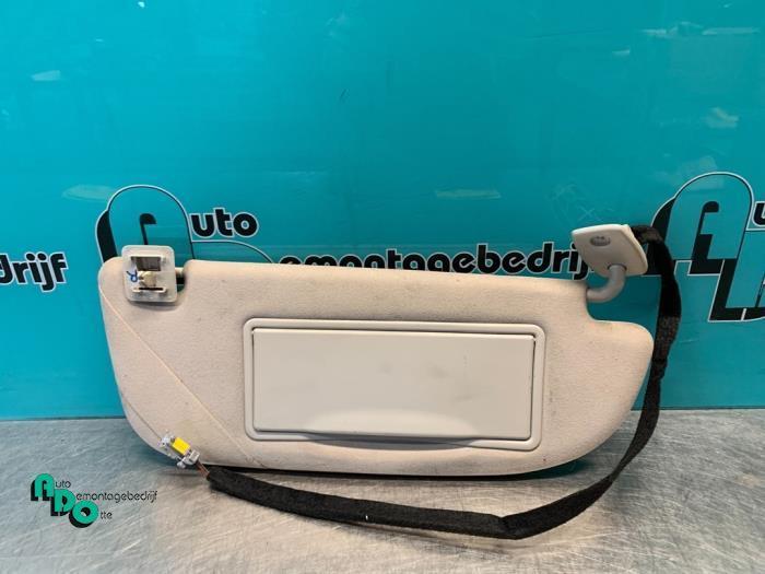 Zonneklep van een Peugeot 307 (307 01-), Auto-onderdelen, Interieur en Bekleding, Peugeot, Gebruikt, 3 maanden garantie, Ophalen of Verzenden