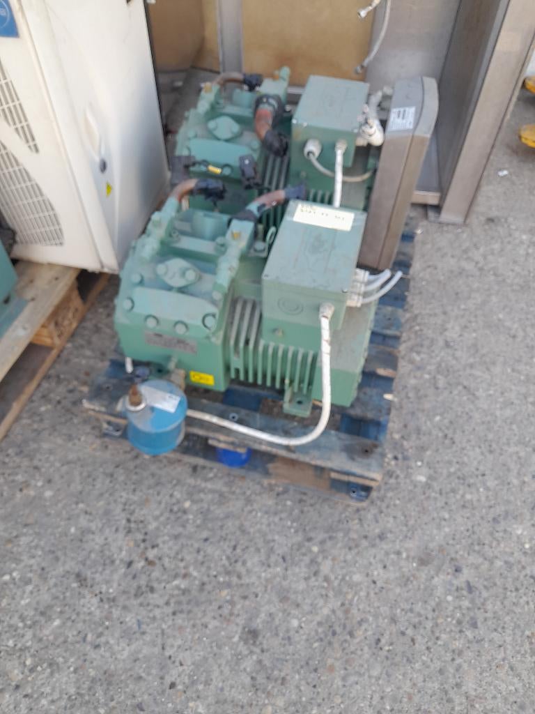 Moteur bitzer/comresseur/groupe negative, Enlèvement, Utilisé, Autres types, 1800 tpm ou plus