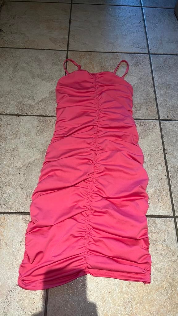 Robe moulante fille, Enlèvement, Comme neuf, Fille, Robe ou Jupe