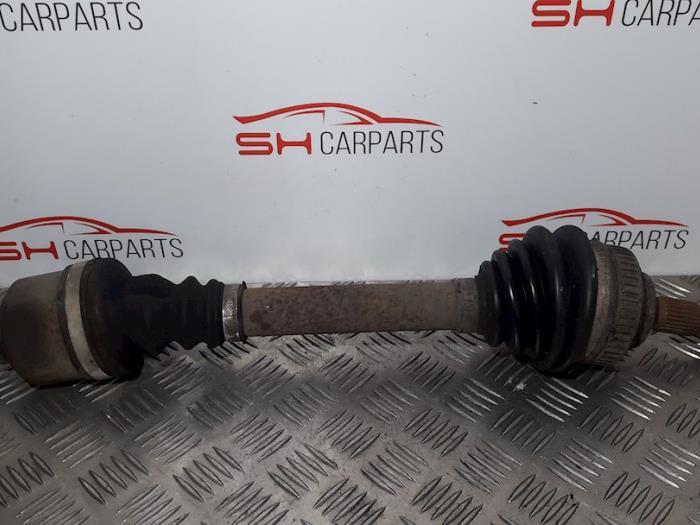 Arbre de transmission avant gauche d'un Citroen Xsara Picass, -, 3 mois de garantie, Utilisé, -