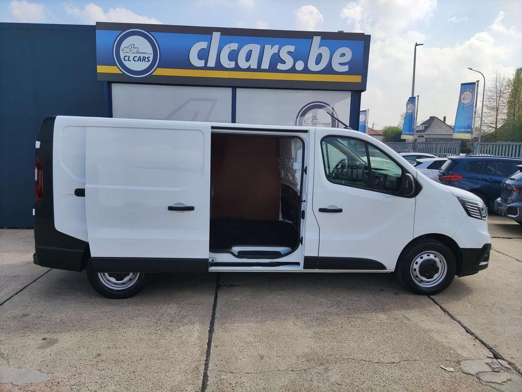 Renault Trafic 2.0dCi/L2H1/(EU6d)/Carplay/Cruise/Bt/Pdc/1975, Auto's, Stof, Gebruikt, Euro 6, https://public.car-pass.be/vhr/a7cf4b00-6557-4ee0-a90b-28d7072e4b76