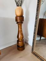 Gedraaide teak houten kandelaar / plantenstandaard., Enlèvement, Comme neuf