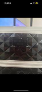 Lesley ann poppe koffer, Ophalen