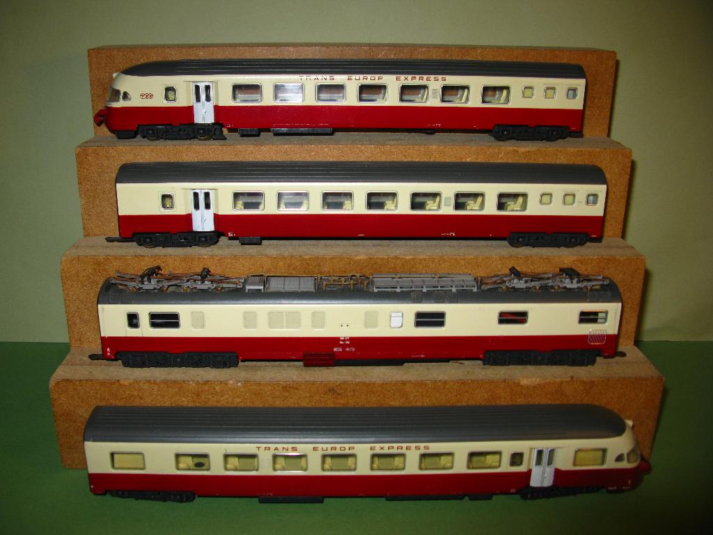 LIMA HO : TEE Cisalpin Gottardo nr. 149812, Gebruikt, Ophalen of Verzenden, Analoog, Lima