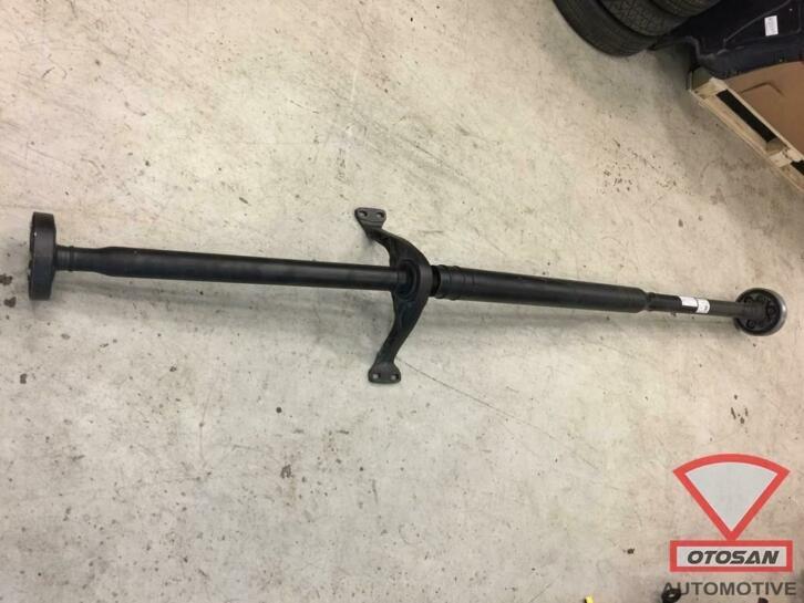 vw passat b8 arteon 2017 2.0tdi cardanas 4x4 3q0521101am, Gebruikt, Volkswagen, Volkswagen AG, Vw@volkswagen.de