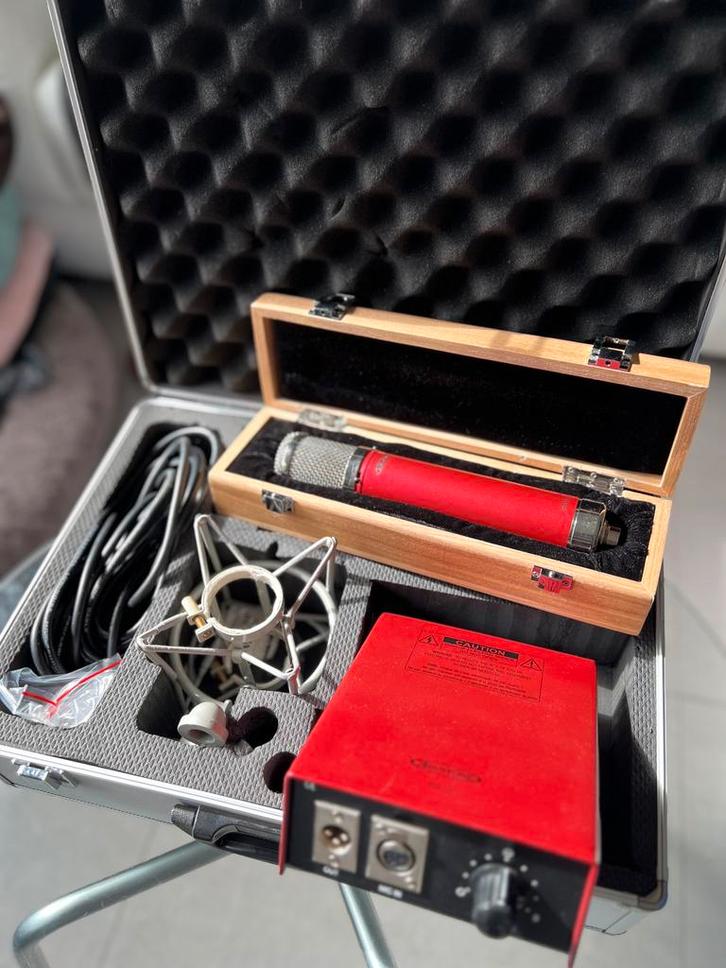 Avantone CV-12 Tube Microphone, Muziek en Instrumenten, Microfoons, Zo goed als nieuw, Zangmicrofoon, Ophalen of Verzenden