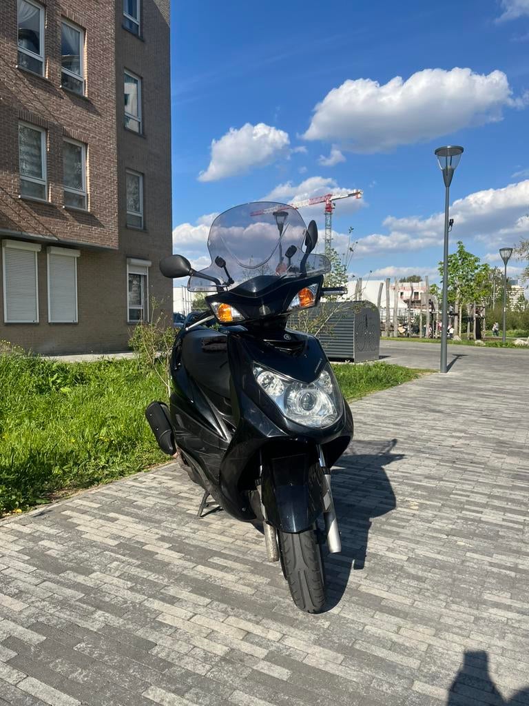 Yamaha Cygnus 125 - betrouwbare scooter, Ophalen, Zo goed als nieuw