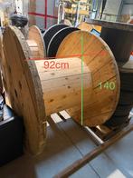 Touret en bois, Enlèvement, Comme neuf, Bois