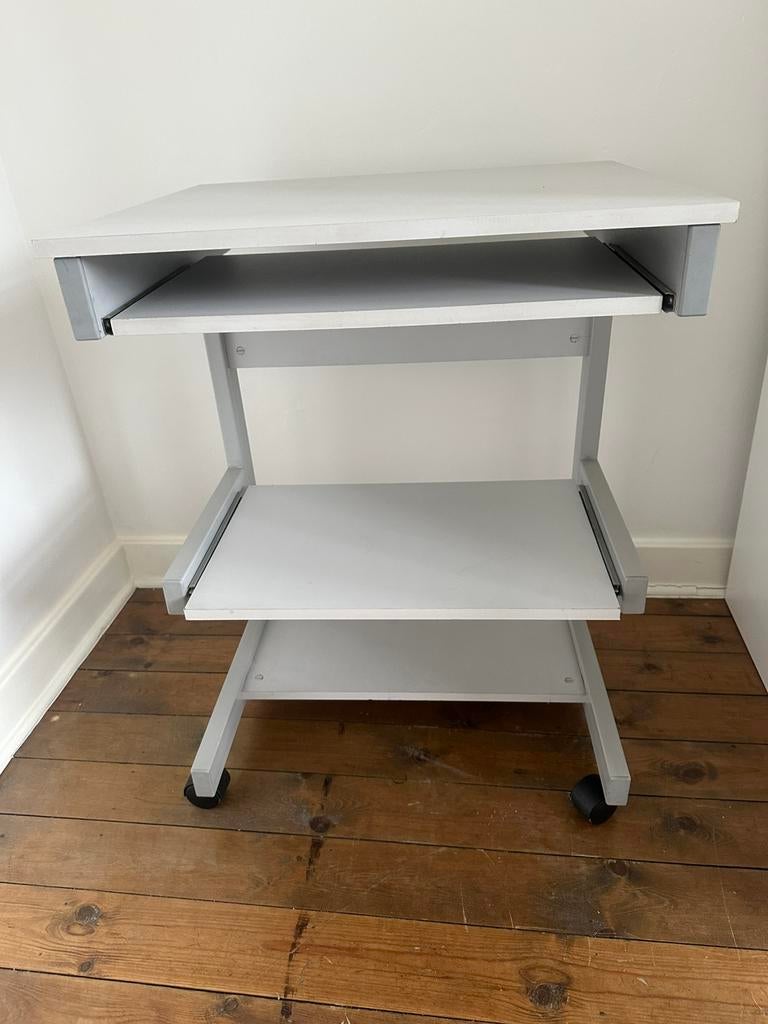 Table ordinateur, Enlèvement, Utilisé