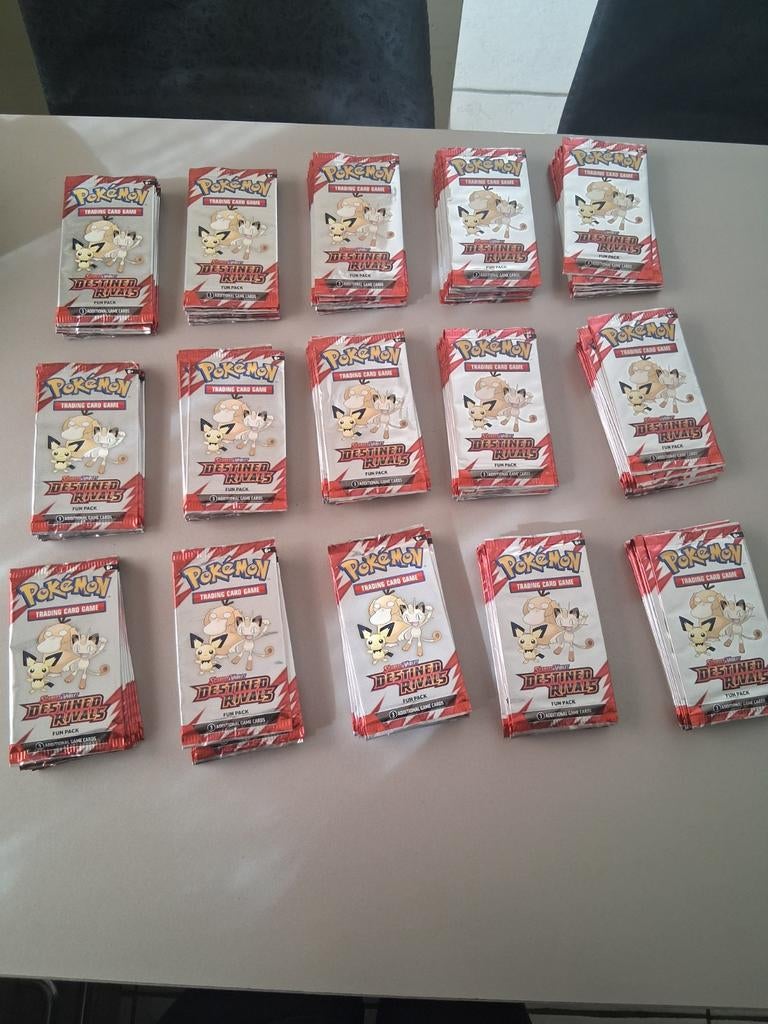 Pokemon fun packs Scarlet&Violet destined rivals (149 stuks), Ophalen