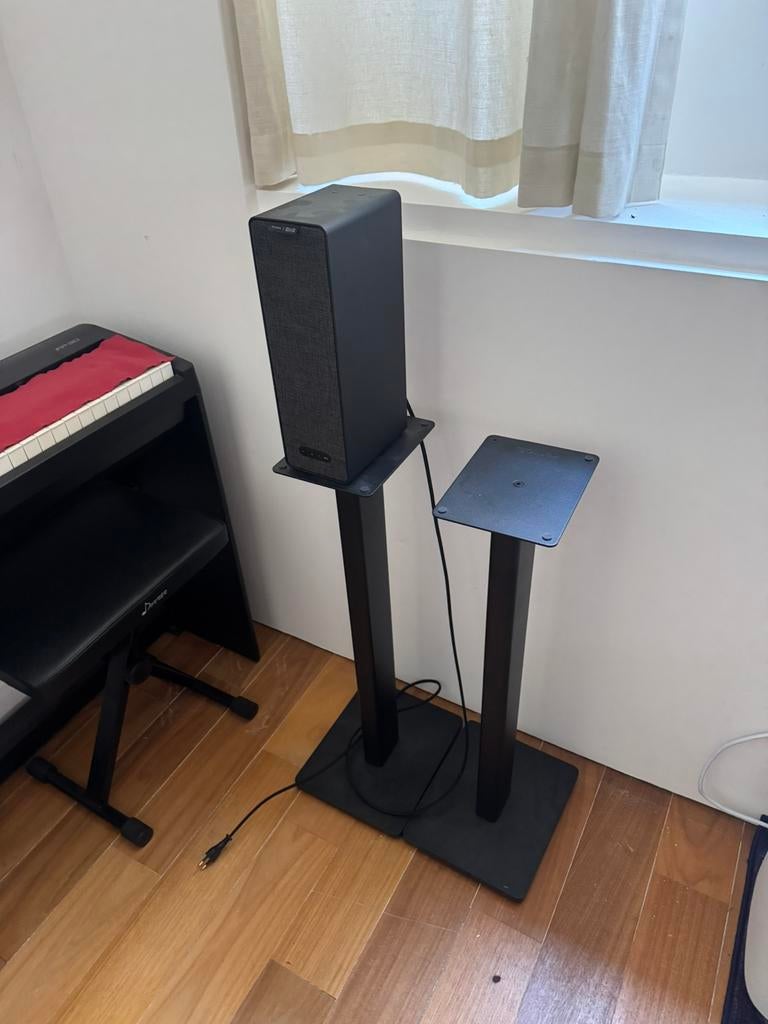 Kanto Speaker Stands, Ophalen, Zo goed als nieuw