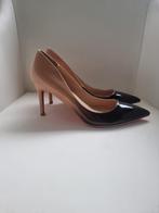 Pumps in laakleer met rode zool, Kleding | Dames, Schoenen, Pumps, Verzenden, Beige, Nieuw