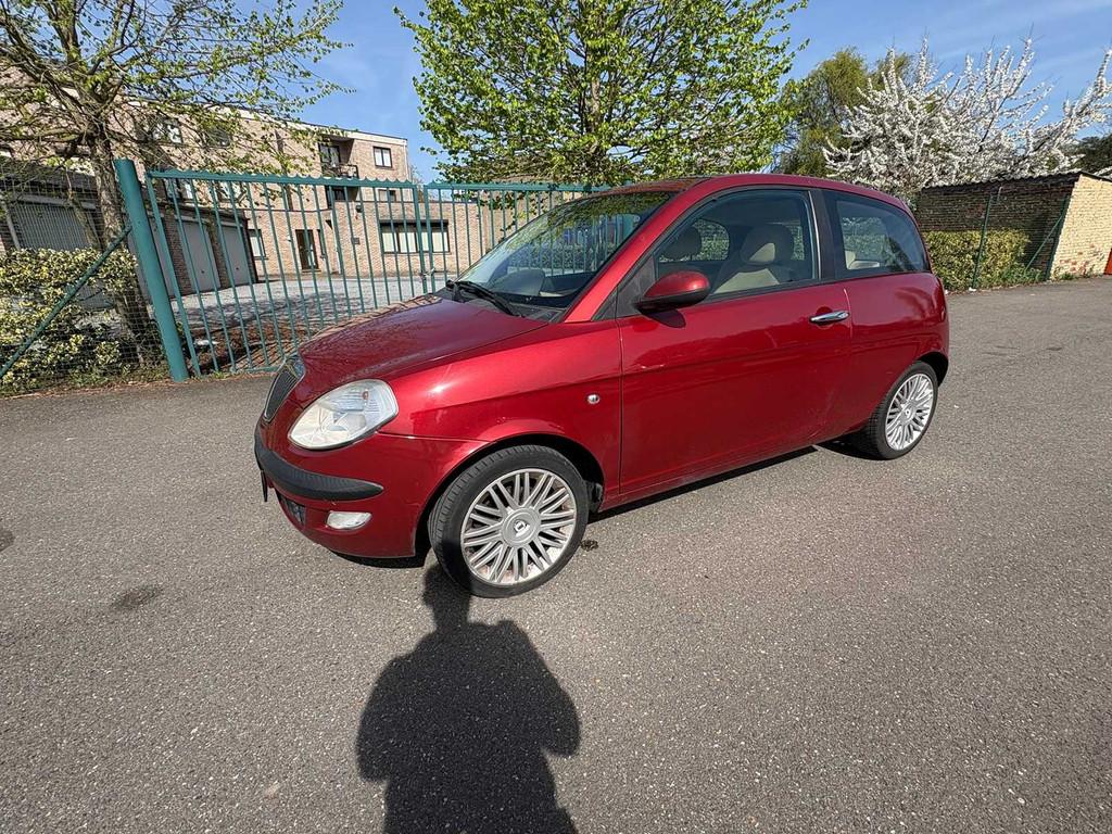 Lancia - Ypsilon - 1.4-16V Platino DFN - Car - 2004, Auto's, Gebruikt, Bedrijf, Euro 4, Ypsilon