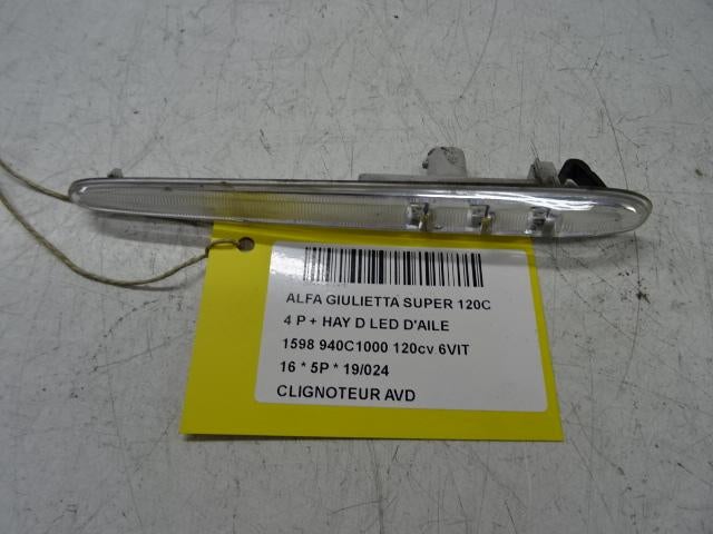 CLIGNOTANT AVANT DROIT Alfa Romeo Giulietta (940), Autos : Pièces & Accessoires, Éclairage, Alfa Romeo, Utilisé