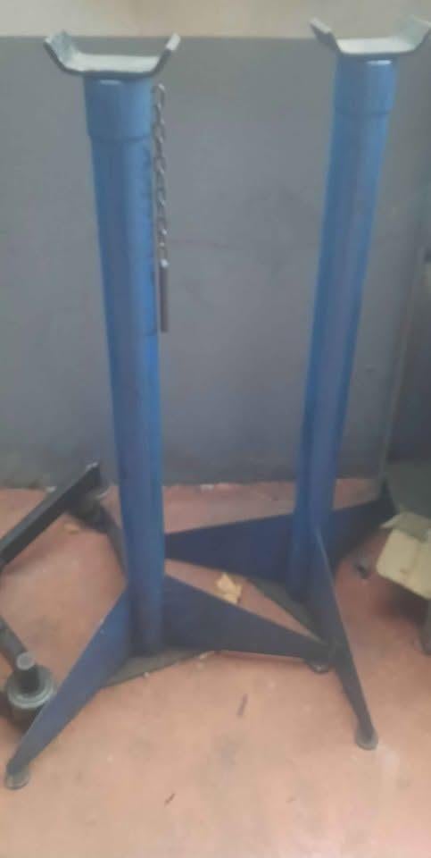 A vendre deux grande chandelle d'atelier, Enlèvement, Utilisé