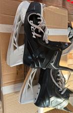 Ccm ijshockeyschaatsen, maat 44,5, Overige merken, Ophalen of Verzenden, Zo goed als nieuw, IJshockeyschaatsen