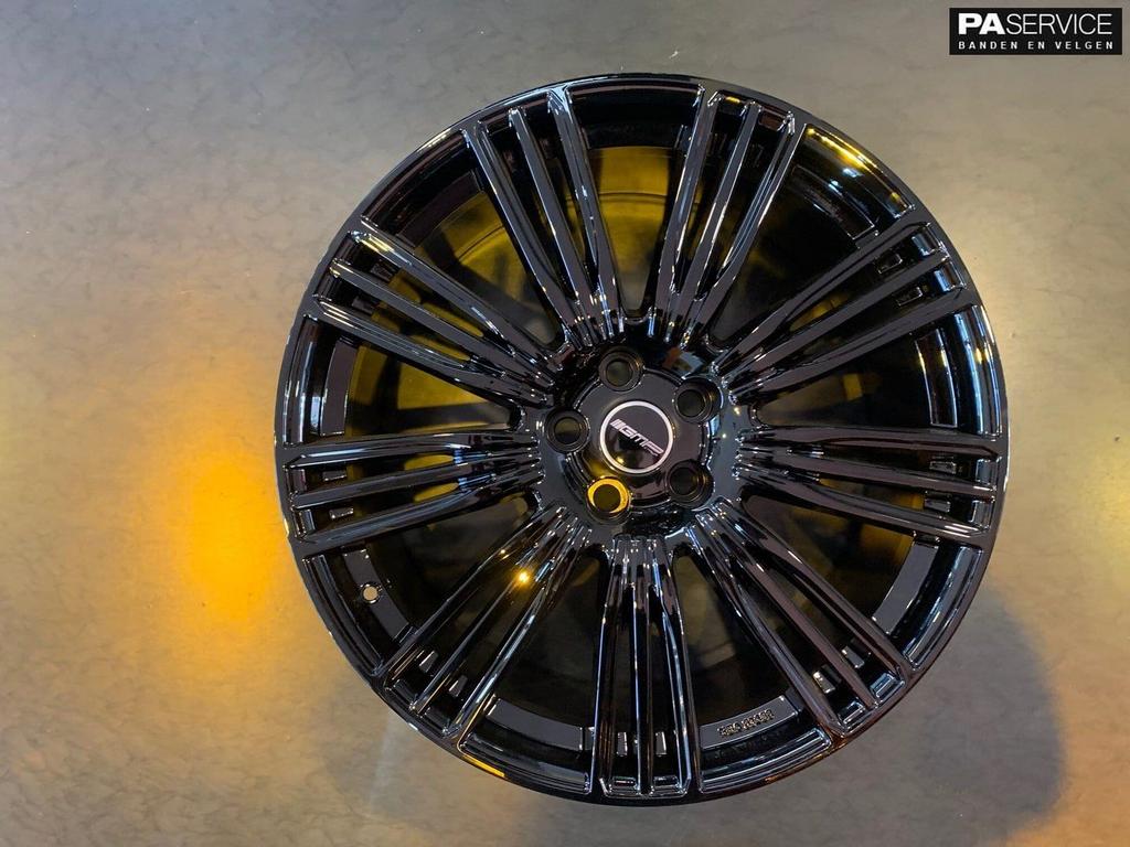 Nieuwe 22 inch gloss black GMP Coventry Range Rover velgen, Velg(en), -, -, Nieuw