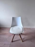 Mooie stoel, Huis en Inrichting, Stoelen, Ophalen, Gebruikt, Wit, Eén
