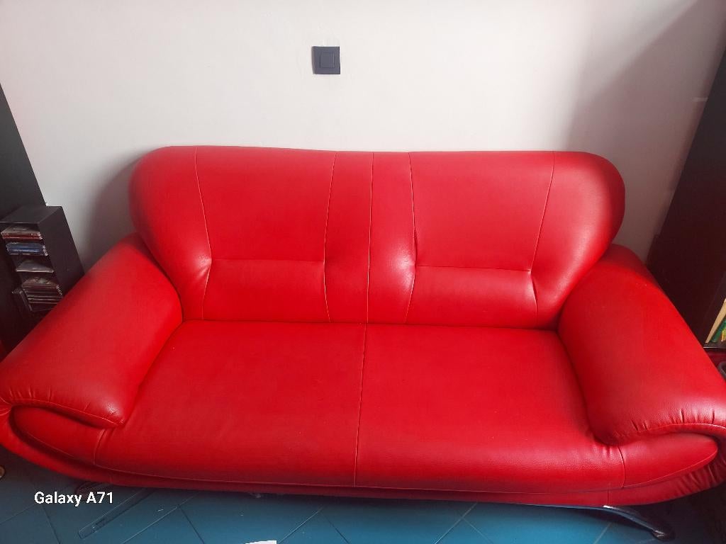 Sièges design rouges gratuits, modernes et confortables, Maison & Meubles, Fauteuils, Comme neuf, 125 cm ou plus, Moins de 75 cm