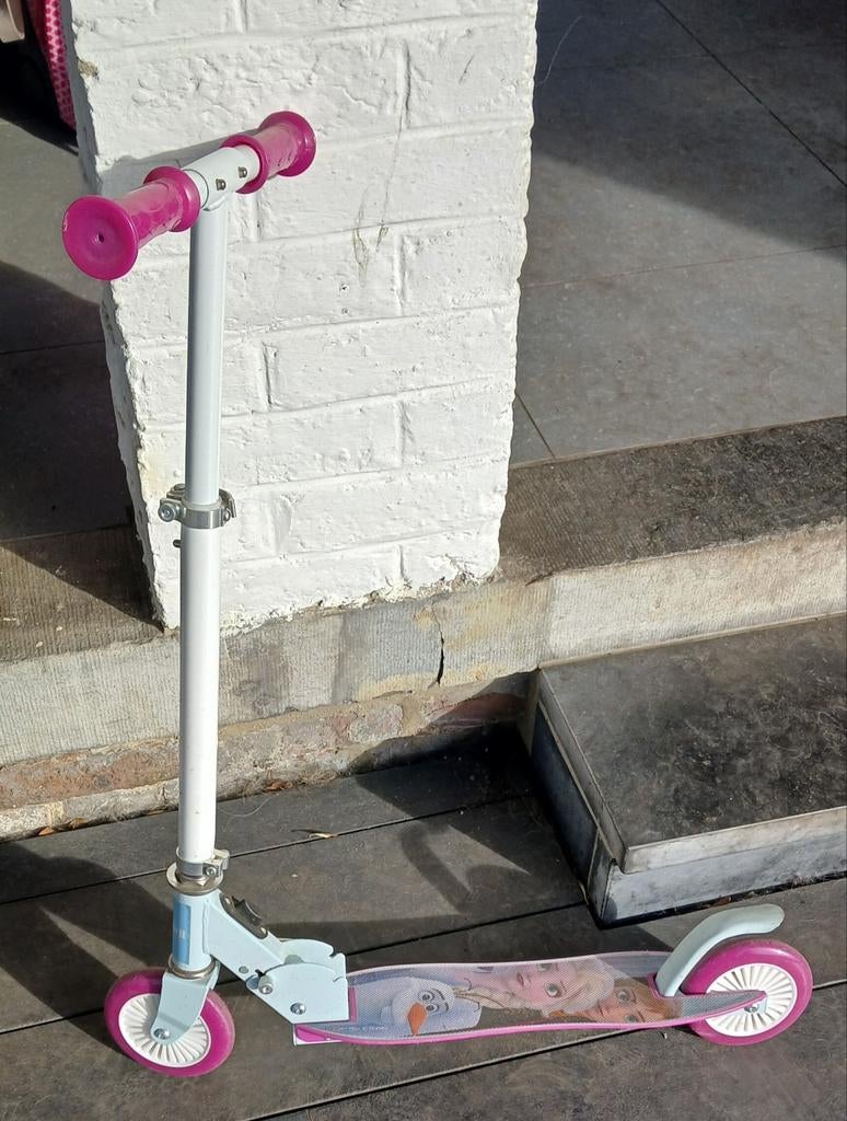 Trottinette reine des neiges, Vélos & Vélomoteurs, Trottinettes, Enlèvement, Utilisé, Step simple, Reine des neiges