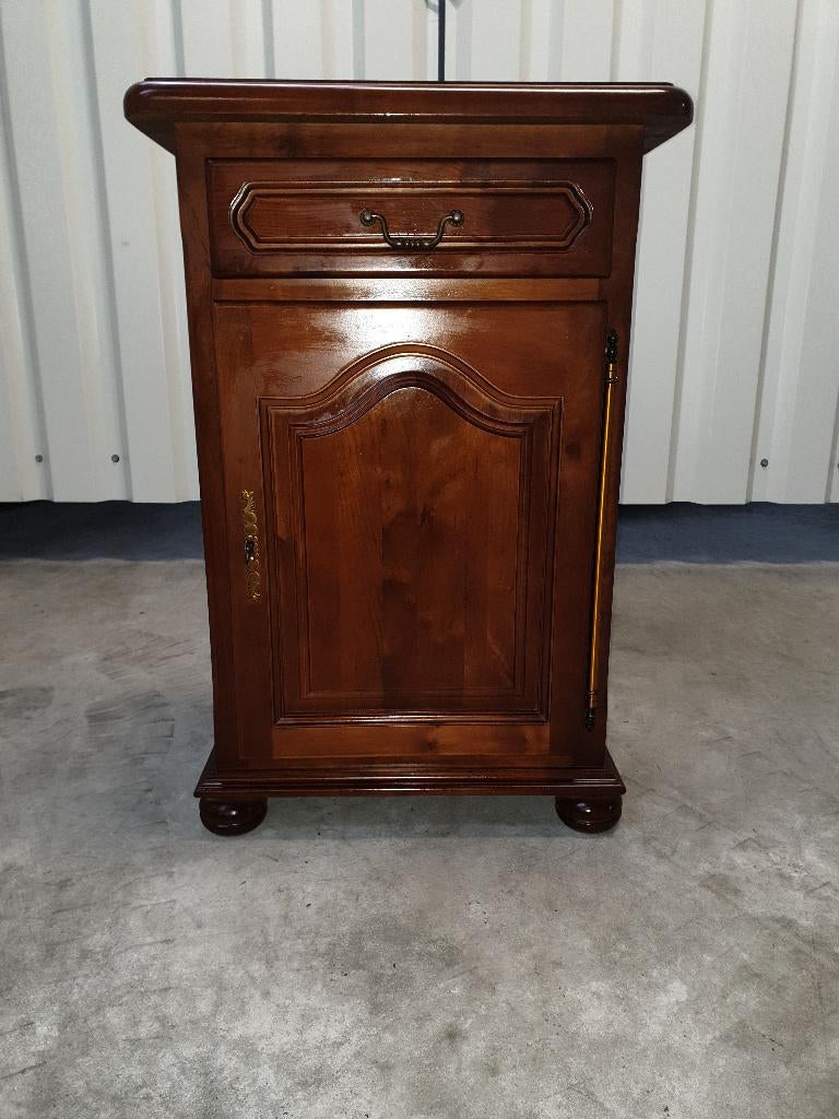 Prachtige Ladenkast in kerselaar. Het kan geleverd worden., Huis en Inrichting, 1 of 2 laden, Ophalen, Gebruikt, Kersenhout