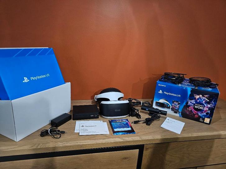 Casque VR PS4 + caméra, Consoles de jeu & Jeux vidéo, Virtual Reality, Comme neuf, Sony PlayStation, Lunettes VR, Enlèvement