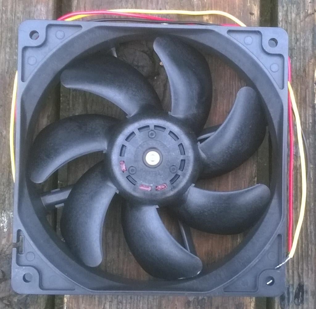 Ventilator 12 Volt DC, 120 x 120 x 25 mm, Informatique & Logiciels, Refroidisseurs d'ordinateur, Neuf, Refroidisseur ordinateur à air