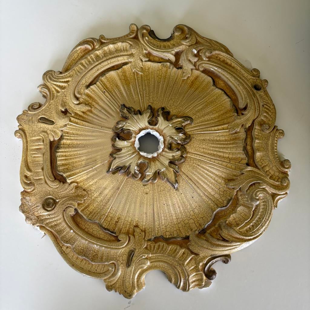 Rosette plafond baroque vintage lustre craquelure décorative, Antiquités & Art, Enlèvement