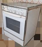 AEG gasfornuis met oven, Elektronische apparatuur, Ophalen, Gebruikt, 4 kookzones, Gas