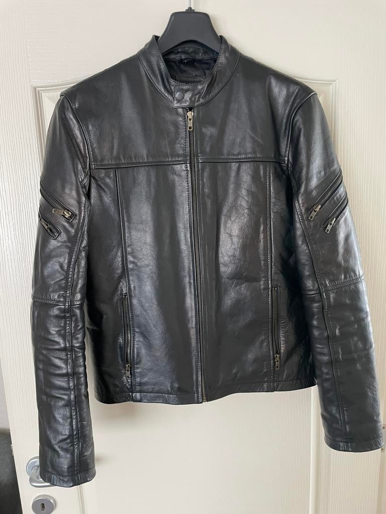Zwarte sportieve leren jas, Ophalen, Gedragen, Maat 52/54 (L), Zwart