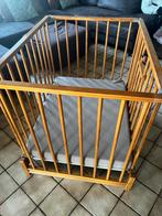 Houten babyparkje, Kinderen en Baby's, Ophalen, Gebruikt, Rechthoekig, In hoogte verstelbaar