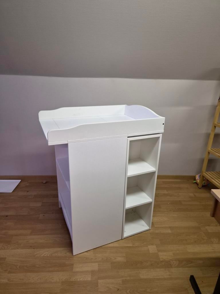 Verzorgingstafel baby, Ophalen, Kast