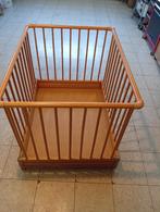 un lit pour bébé 78/96 cm sur roulettes, Maison & Meubles, Enlèvement