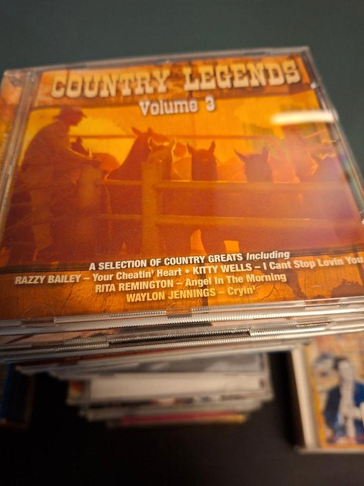 cd - various - country legends volume 3, Cd's en Dvd's, Cd's | Country en Western, Zo goed als nieuw, Ophalen of Verzenden