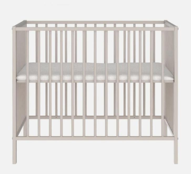 Babypark/babybox (kleur oatmeal) + matras, Kinderen en Baby's, Babyparken, Zo goed als nieuw, Rechthoekig, In hoogte verstelbaar