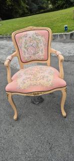 Chaise baroque, Enlèvement