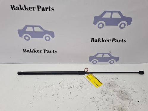 Gasdemper Motorkap links van een Audi A4, Auto-onderdelen, Carrosserie, Audi, Gebruikt, 3 maanden garantie