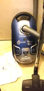 Rowenta stofzuiger van 1100 watt + 2 zakken., Elektronische apparatuur, Stofzuigers, Ophalen of Verzenden, Stofzuiger