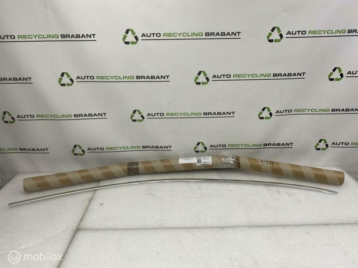 Sierlijst Portier Rechts Voor Porsche Macan NIEUW 95B853986, Auto-onderdelen, Carrosserie, Porsche, Gebruikt, Ophalen of Verzenden