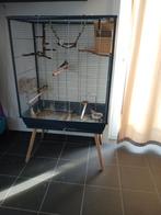 Groot kot + alles erbij, Ophalen, Zo goed als nieuw, Metaal, Vogelkooi