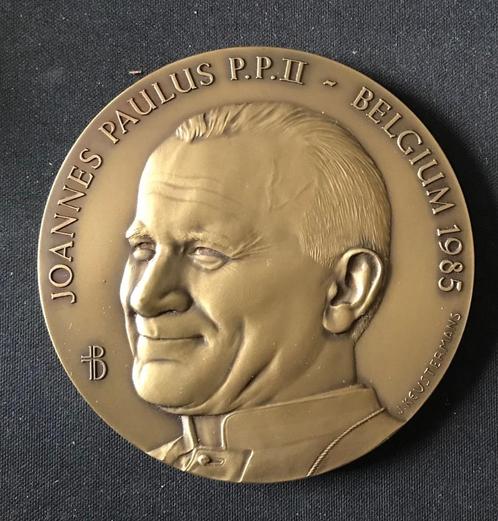 Médaille jean Paul II visite en Belgique 1985 avec sa boîte, Timbres & Monnaies, Monnaies | Belgique, Bronze, Enlèvement ou Envoi