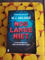 M. J. Arlidge Nog lange niet, Boeken, Thrillers, Gelezen, Ophalen of Verzenden