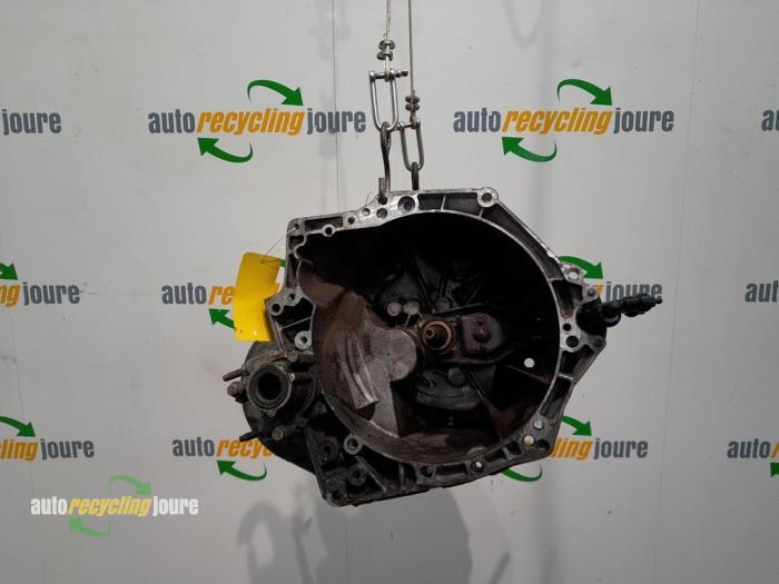 Versnellingsbak van een Peugeot Partner, Auto-onderdelen, Transmissie en Toebehoren, Peugeot, Gebruikt, 3 maanden garantie